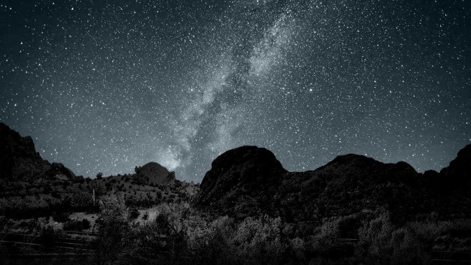 敢不敢留下一张自拍照让人打分？